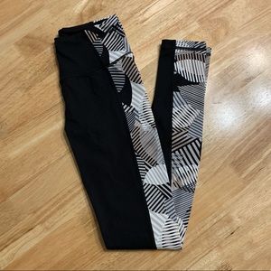 Victoria’s Secret VSX Sport Knockout Leggings